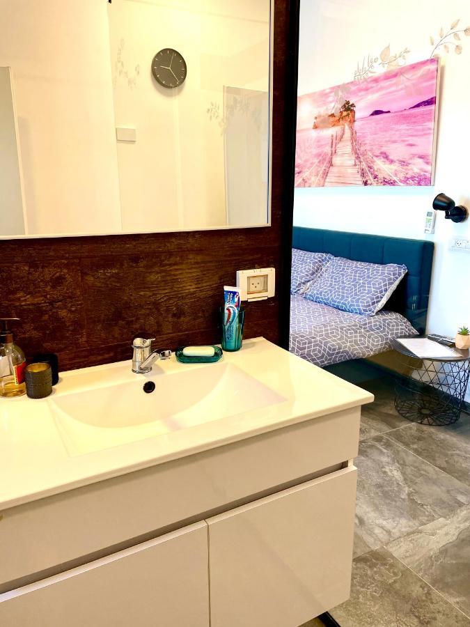 Sea View Cozy Apartment Haifa Exteriör bild